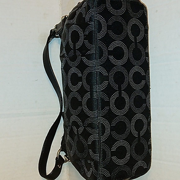 L@@K☆Rare COACH Madison Dotted OP Art Black Top Handle Baguette/Satchel - Picture 12 of 16
